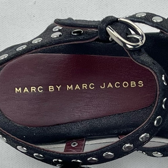 MARC BY MARC JACOBS GENA 5 STRAP LEATHER NAILHEAD STUDDED GLADIATOR SANDALS - Picture 14 of 15